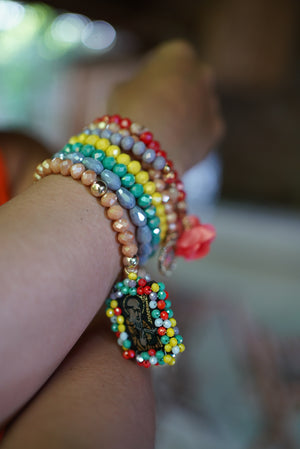 
            
                Load image into Gallery viewer, LUXE MULTIBEADS BRACELETS - BENITO
            
        