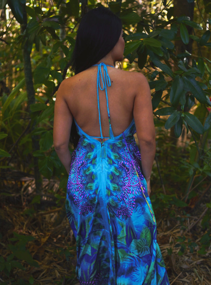 
            
                Load image into Gallery viewer, MONSTERA SILK MAXI DRESS
            
        