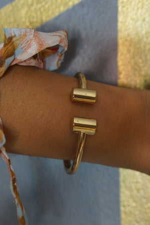 
            
                Load image into Gallery viewer, HAMMER BANGLE - GOLD PLATED
            
        