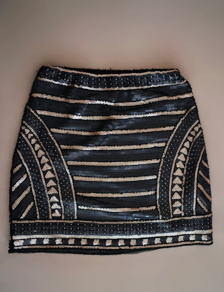 
            
                Load image into Gallery viewer, CLEOPATRA SKIRT
            
        